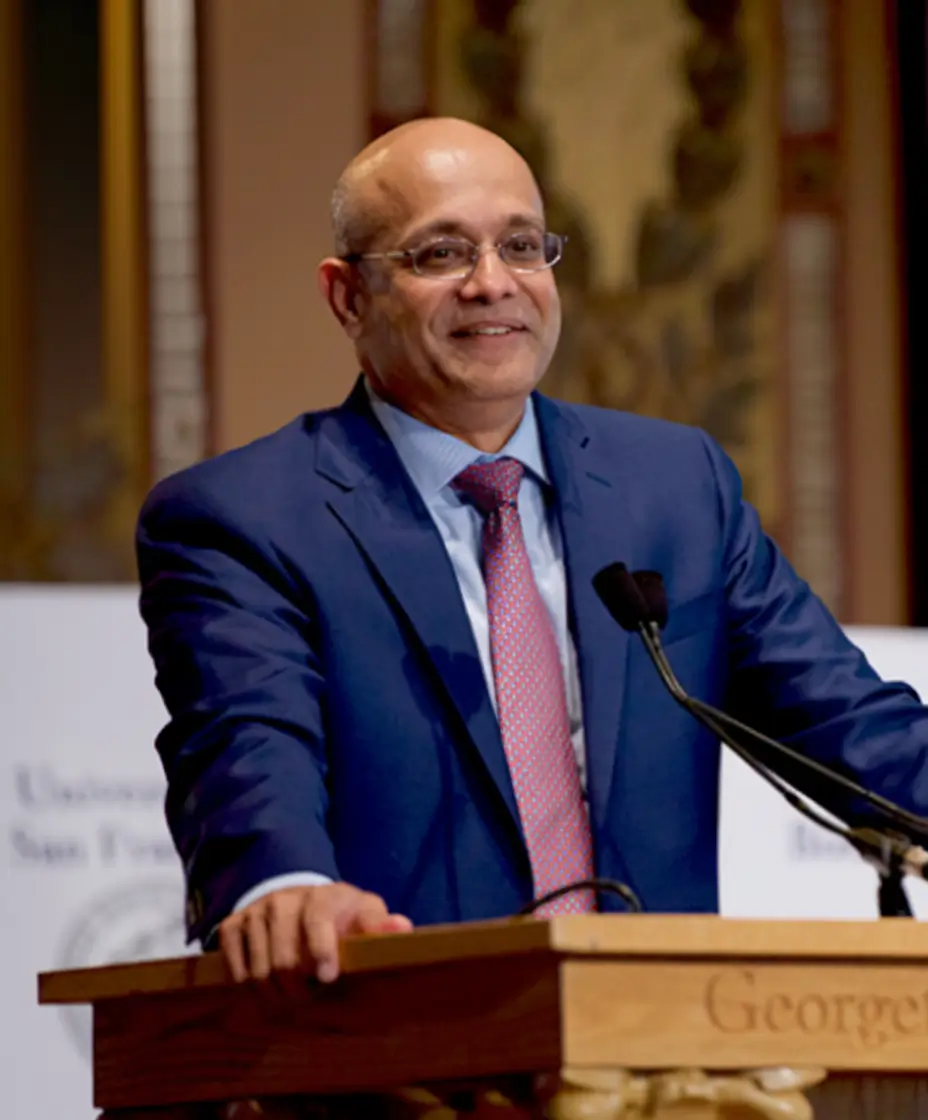 Portrait of Paul Almeida